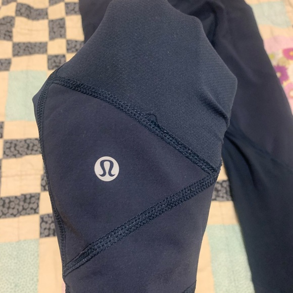 Lululemon Pace Rival Crop *Full-On Luxtreme 22" — Navy - Picture 10 of 12